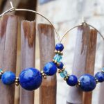 créoles en lapis lazuli pour être entouré d'énergies positives et spirituelles-L 'alvéole des mineraux