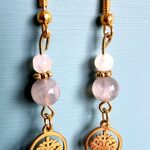 boucles d'oreilles arbre de vie labradorite pour un bel ancrage, tout en étant protégé et connecté au feminin sacré avec les pierres de lune - L'alvéole des minéraux