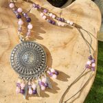 Mandala rose - charoite, améthyste, kunzite, cacoxénite - L'alvéole des minéraux