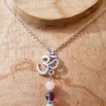 Collier OM - l'alvéole des minéraux