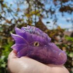 Dragon angelie est une création unique fait main par mes soins. Chaque dragon est une orgonite composé de minéraux et de métaux. Je reçois par canalisation l’âme du dragon, ses couleurs ses appartenances