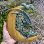 Orgonite dragon lune bronze - création - minéraux et métaux création unique fait main