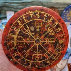 Vegvisir rouge